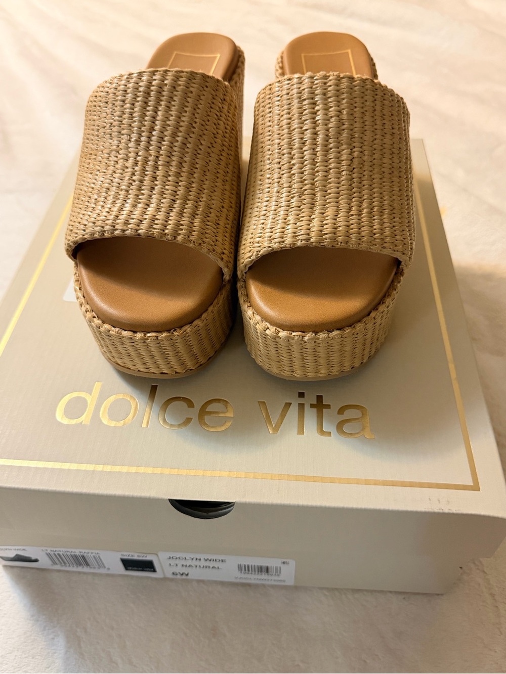Dolce Vita Natural Wide Raffia Platform Wedge (size: 6W)